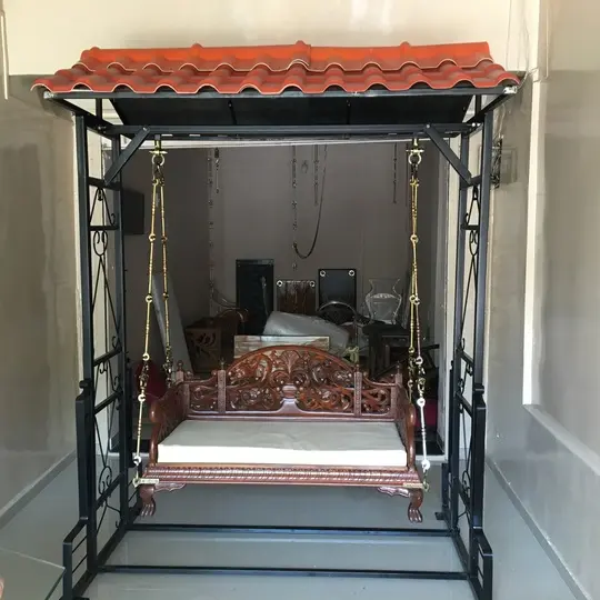 wooden Jhula